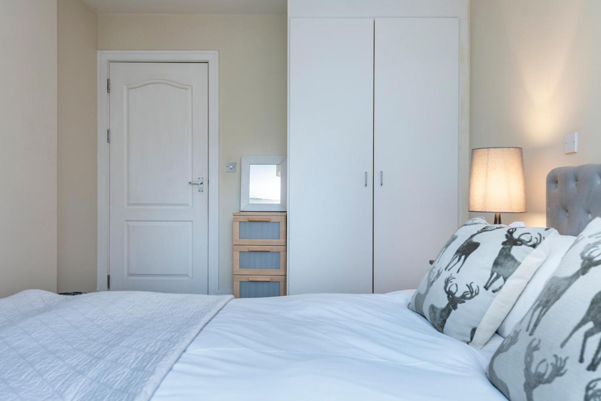 Battersea Power Station Apartment Londra Esterno foto