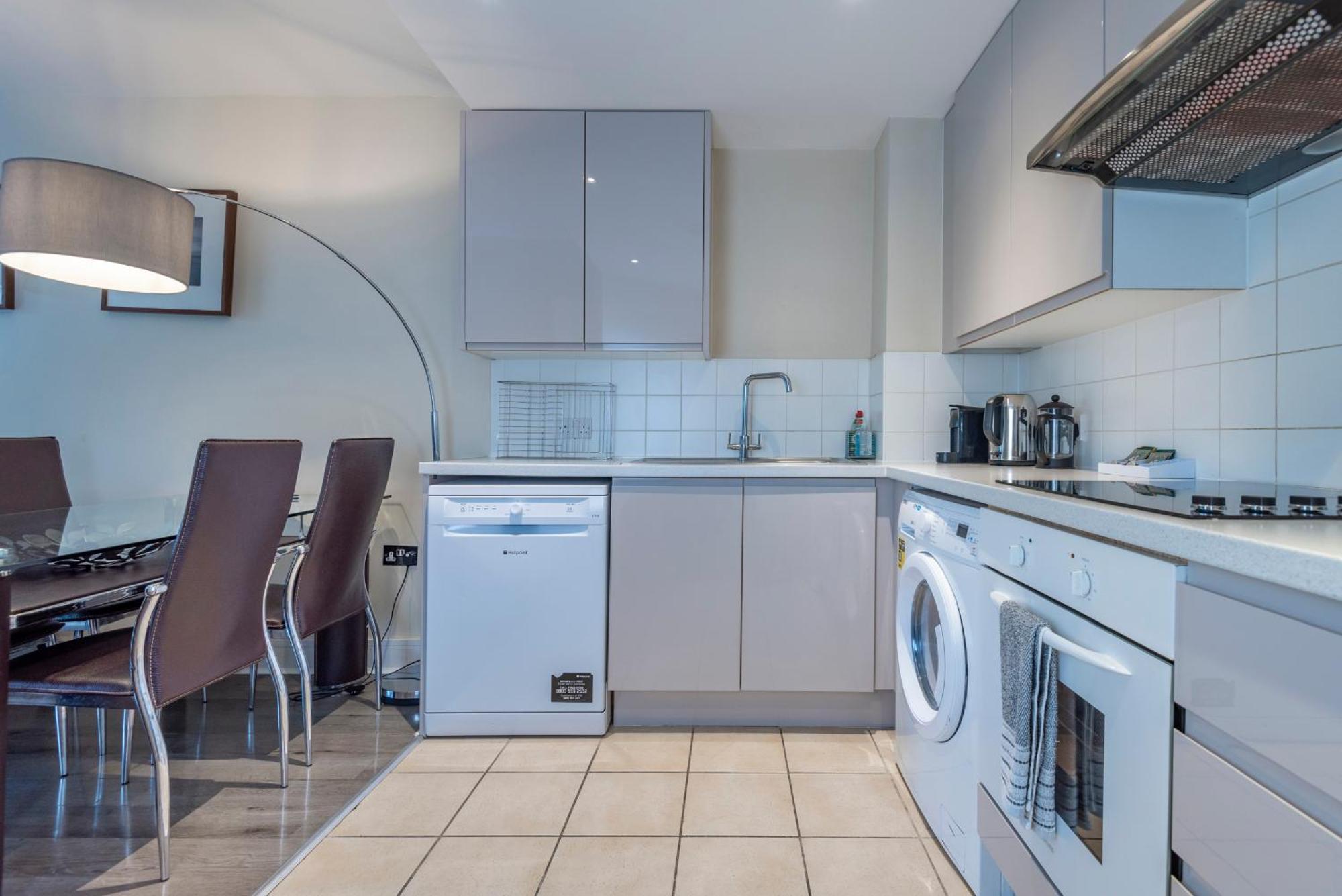 Battersea Power Station Apartment Londra Esterno foto